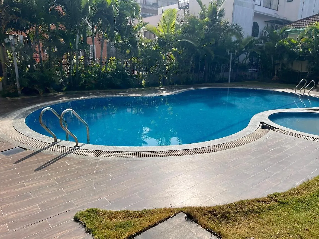 Spacious Serviced Apartment In Kathmandu, Bhatbhateni